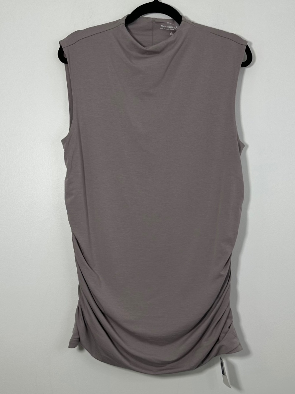 Abercrombie & Fitch Sleeveless Tank Top in Dusty Mauve
